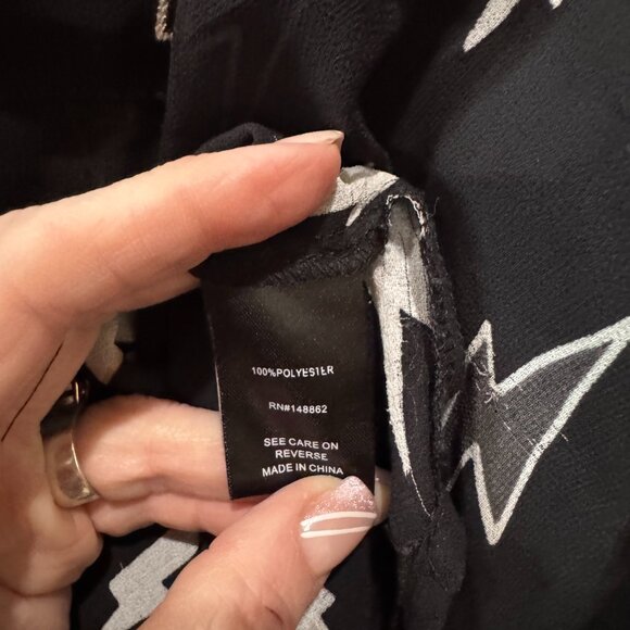 Torrid sheer lightning blouse - Picture 5 of 5